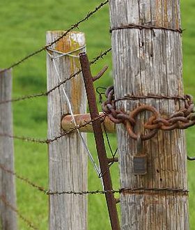 Fence Laws in Alabama Land