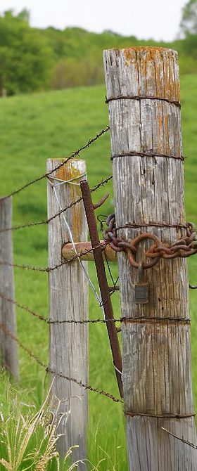 Landlocked VA Fence Line