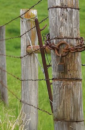 Ohio Fence Laws in Land